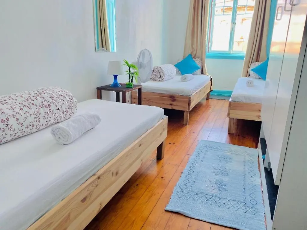 Kuti Hostel Lisbon