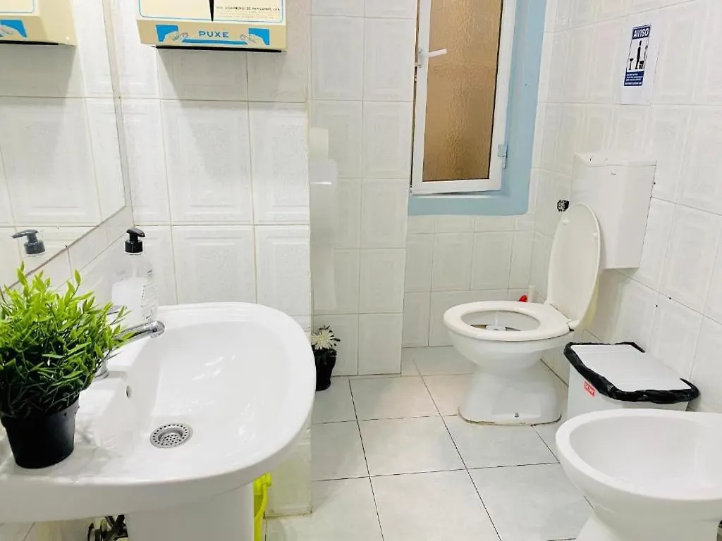 Kuti Hostel Lisbon