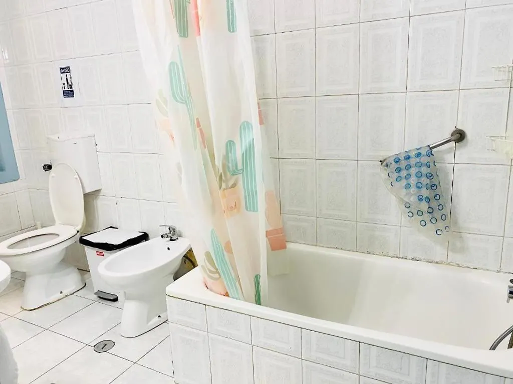 Kuti Hostel Lisbon
